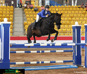 Chloe Garcia with her recently purchased 14 year old Thoroughbred 'Jewel Quest' competed in their first 1.10m Junior this weekend at the Tamworth Indoor Championships held at AELEC.