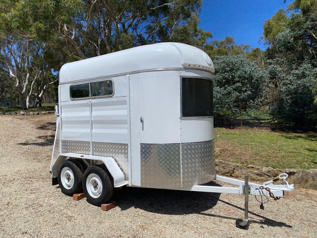 Kara Kar 2 Horse Straight Load Floats Horse Transports for sale in