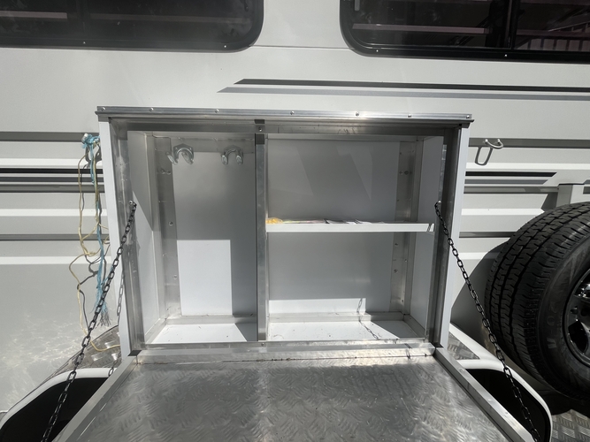 Kara Kar Showman 2HAL 2022 Floats Horse Transports for sale in