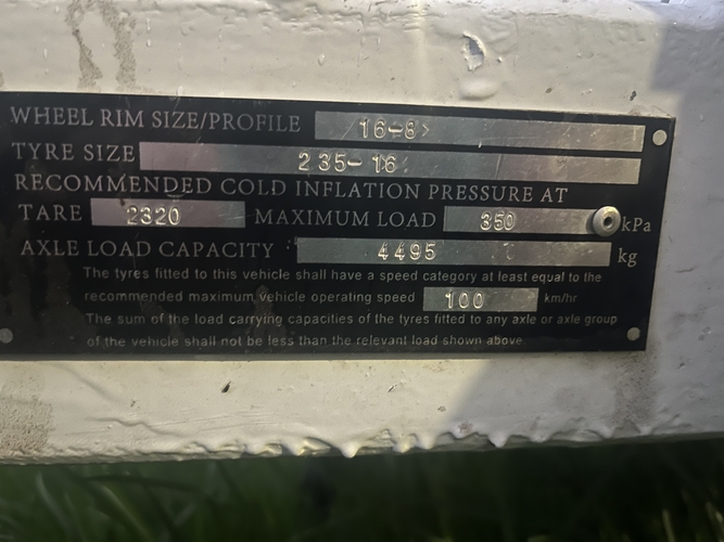 Peaceland 2HALCamper Float Floats Horse Transports for sale in