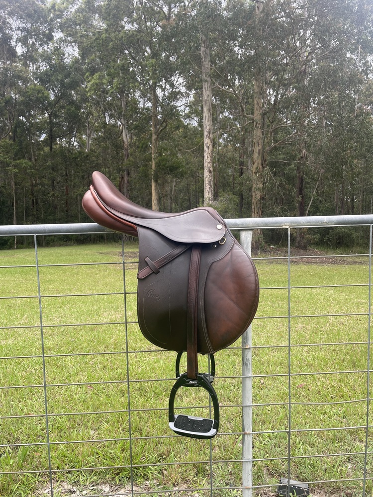 Pessoa Legacy Xp3 Jump Saddle Saddlery for sale Saddles, Tack and