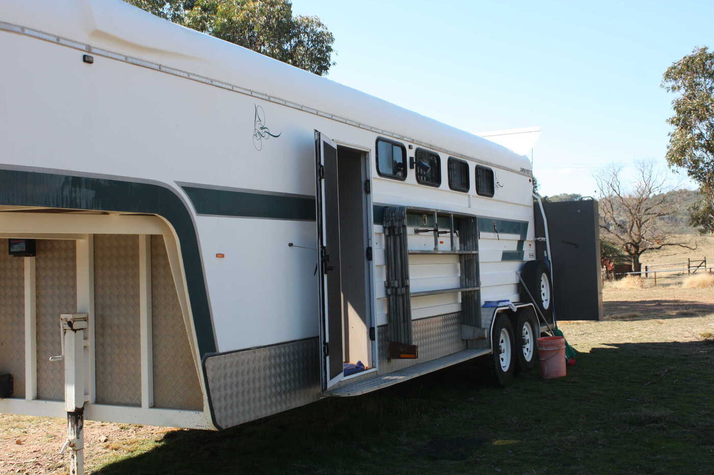 2008 Tuza 4 Horse 10m Gooseneck Float Goosenecks Horse Transports