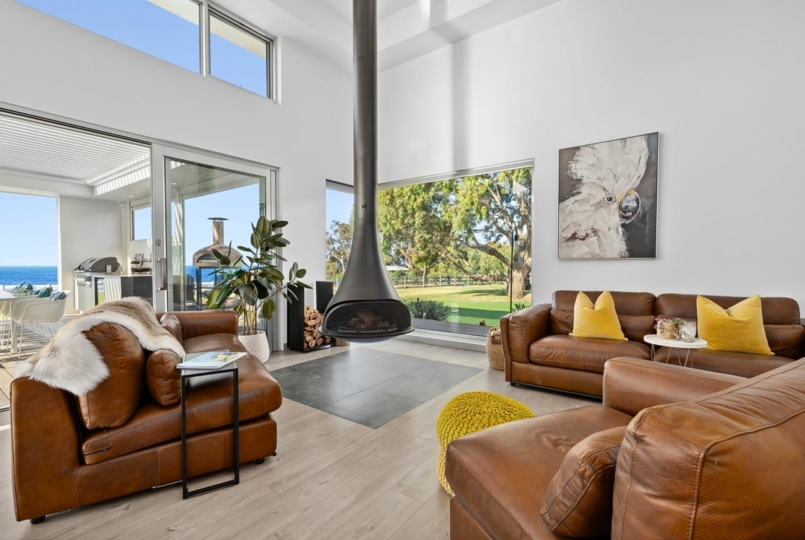 1220 Avila Road, Curlewis VIC Horse Property for sale in Curlewis