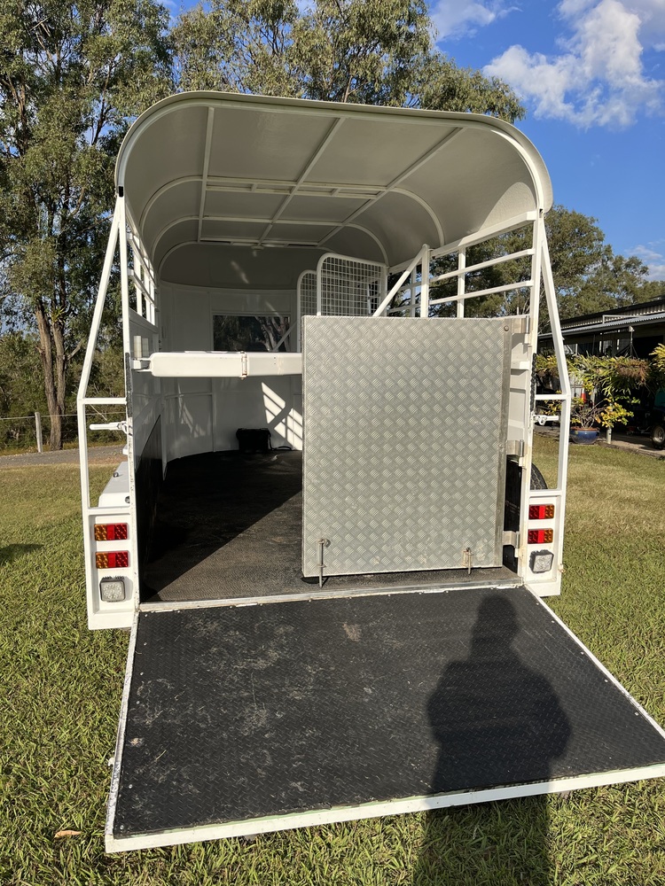 Extended 3H Angle Load Float Floats Horse Transports for sale in Gympie QLD Horse Deals