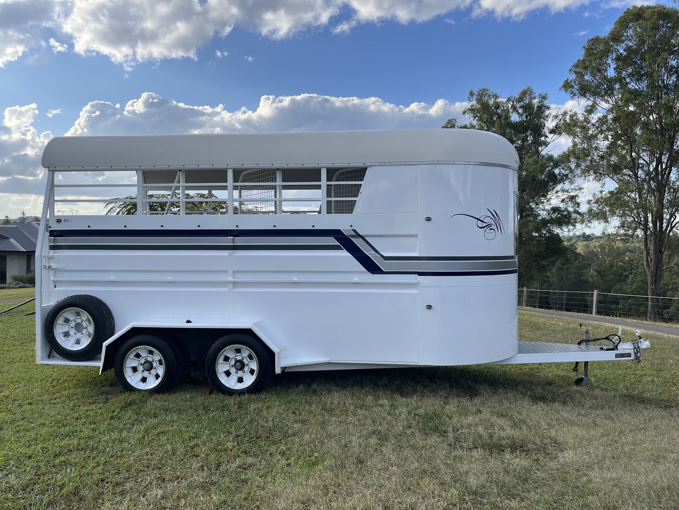 Extended 3H Angle Load Float Floats Horse Transports for sale in Gympie QLD Horse Deals