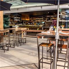 Seawall Restaurant & Bar