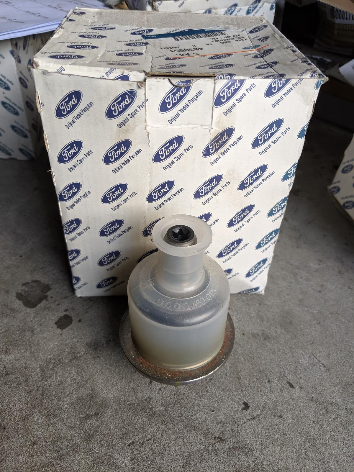 FORD TRANSIT VHVJ 10/200008/2006 NEW GENUINE BALL JOINT First Auto