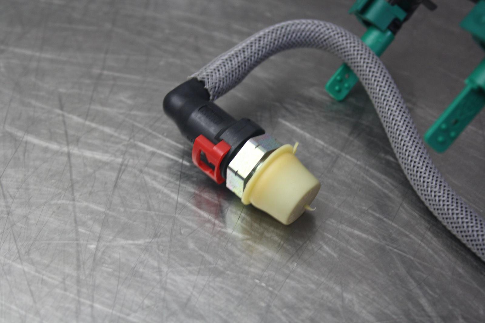 FORD TRANSIT VM SI 09/2006-12/2011 FUEL INJECTOR RETURN LEAK BACK LINE ...