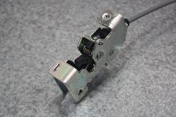 351358
