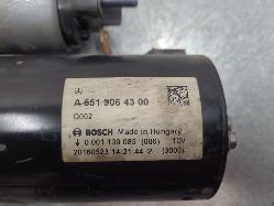 372866