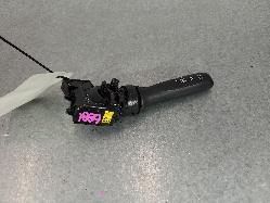 440300