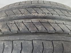 547656