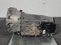 561766