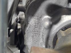 561758