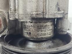 544738