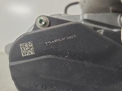 562862