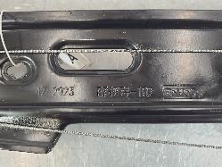 557932