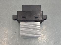 558160