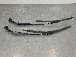 545054