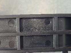 543696
