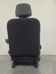 555738