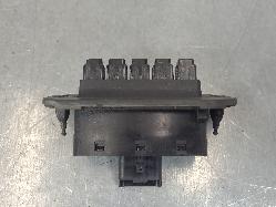 551900