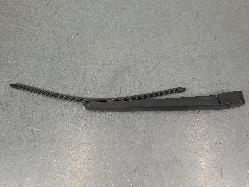 563716