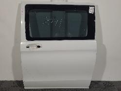 561922
