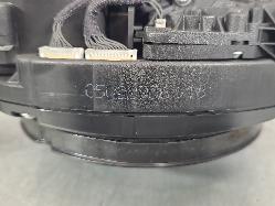 561126