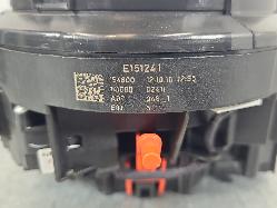 561124