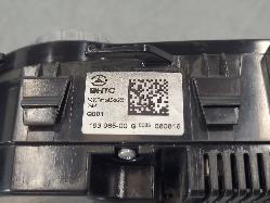 561074