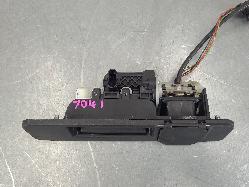 561052