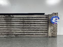 557310