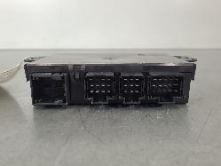 560940