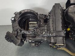 560778