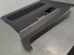 562030