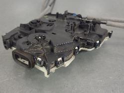 560678
