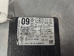 563266