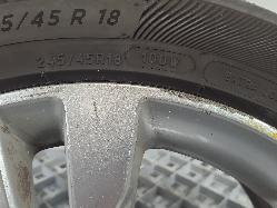 566888