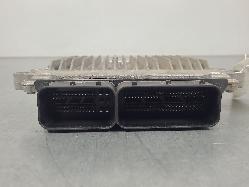 563452