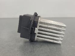 560322