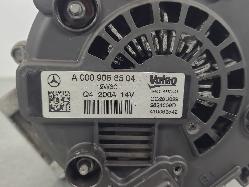 573240