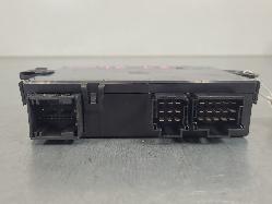 572766