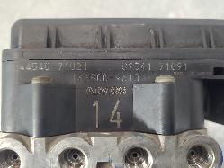 552882