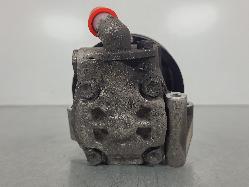 563926