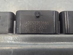 564284
