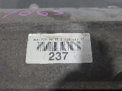 567632
