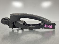 565692