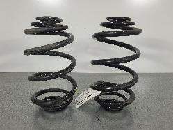 565608