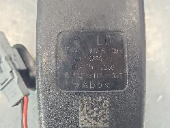 568070